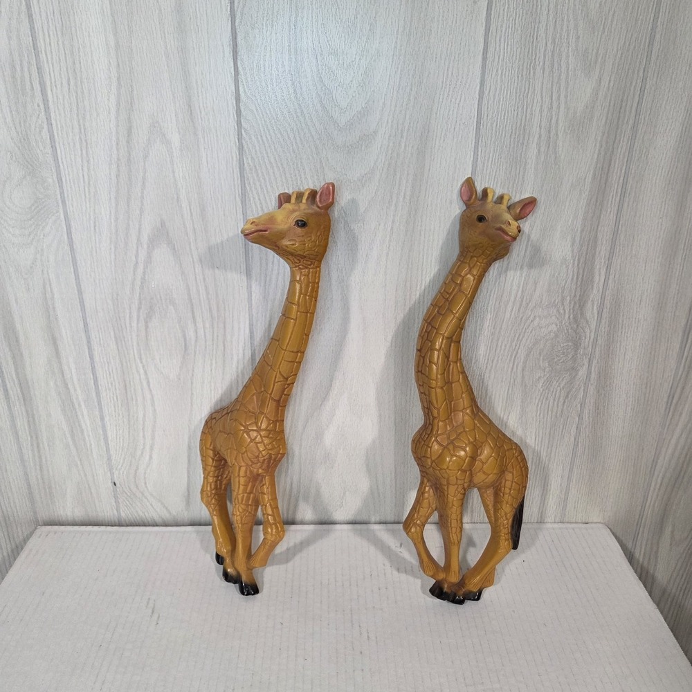 HOMCO Giraffe Wall Hanging Vintage 70s Animal Zoo Safari Decor Lot of TWO 18"